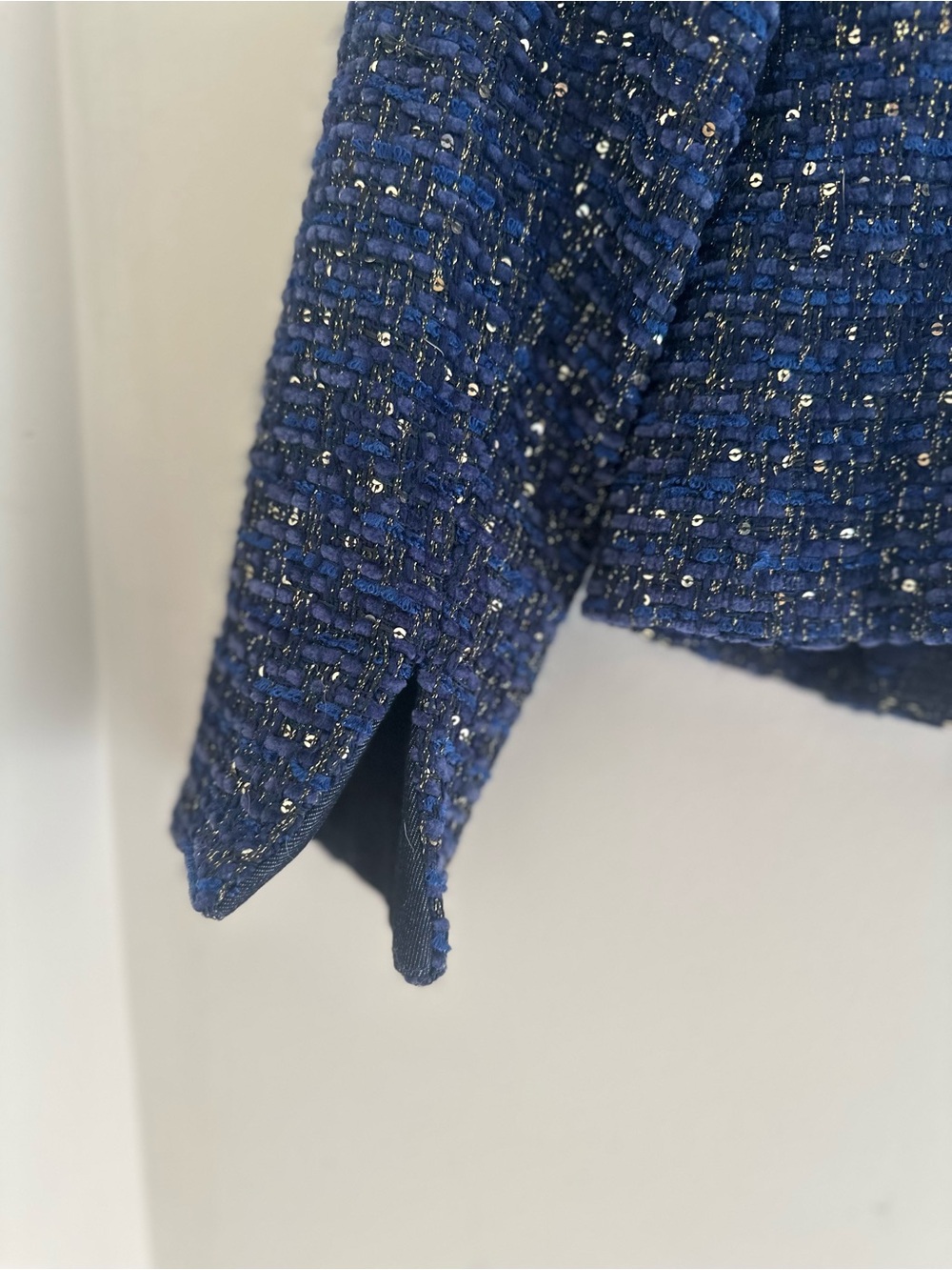 WHBM NWT Navy Sequin Tweed Moto Jacket Size 2 - Picture 4 of 7